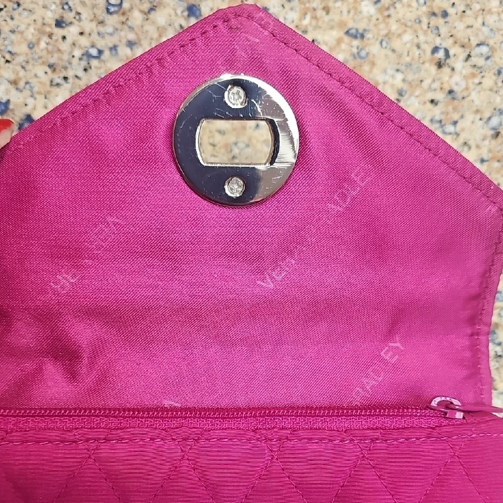 Vera Bradley NWOT Fuchsia Quilted Wristlet